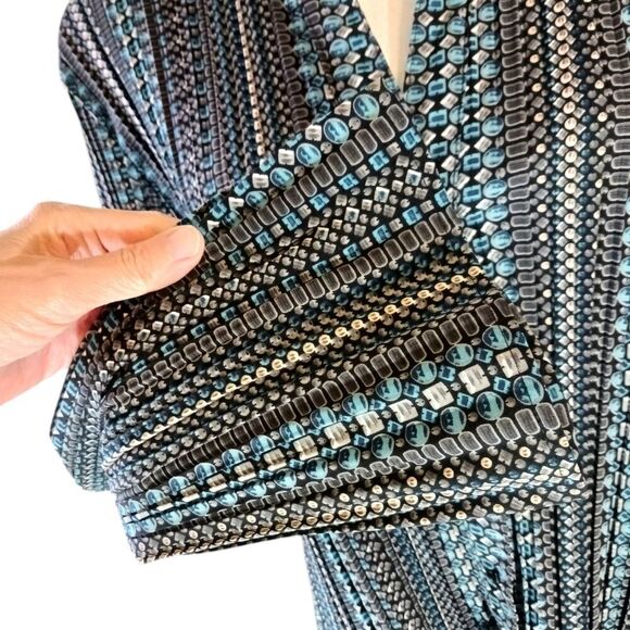 APT. 9 Micro Pleated Button Down Long Bell Sleeves Print Gray Plus Size 2X - Picture 3 of 12